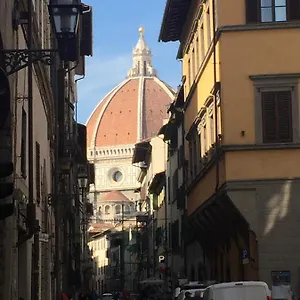 Toc Toc - Modern In Florence