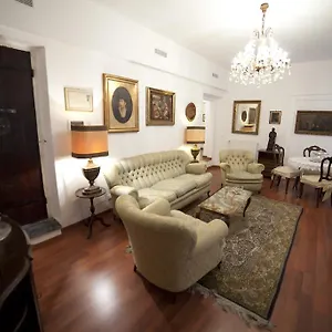  Apartment Argentina Italy